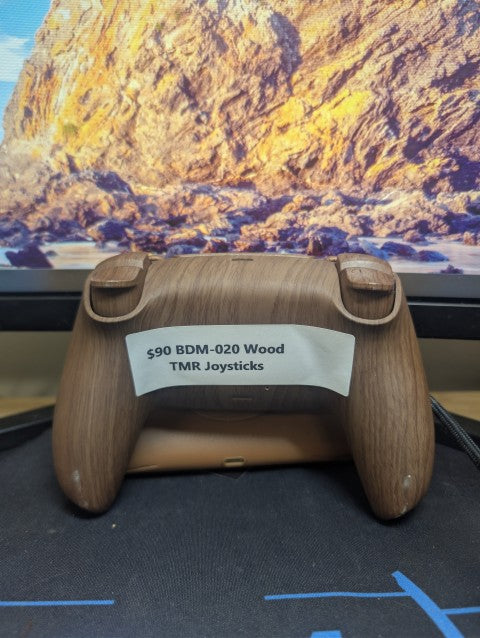 Custom Pre-Built - PS5 Controller - WoodGrain