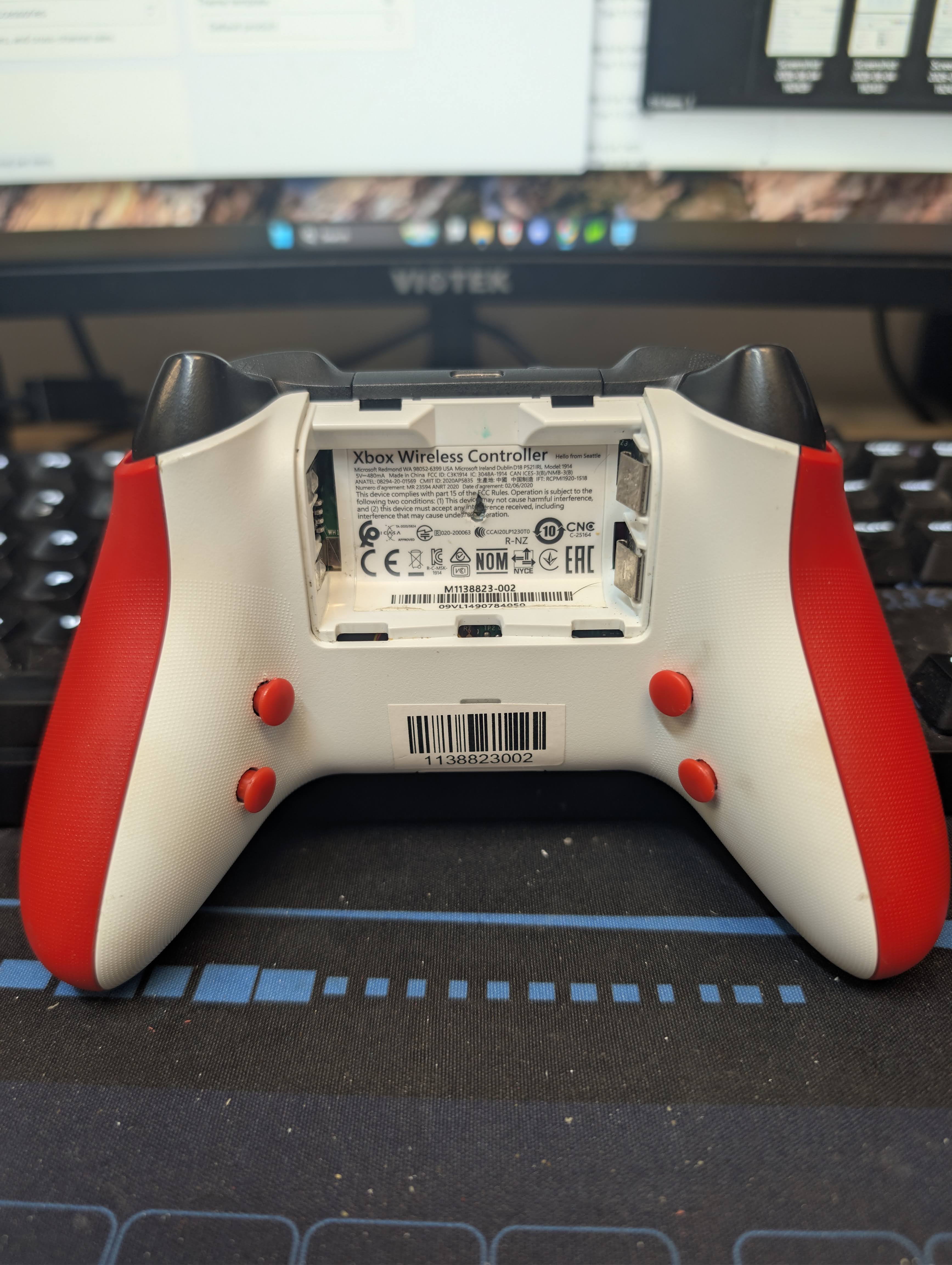 Modded Xbox (1914) Controller - Red/White - TMR Joysticks, Clicky Face Buttons, Rapid Fire Mod, Back Button Mod