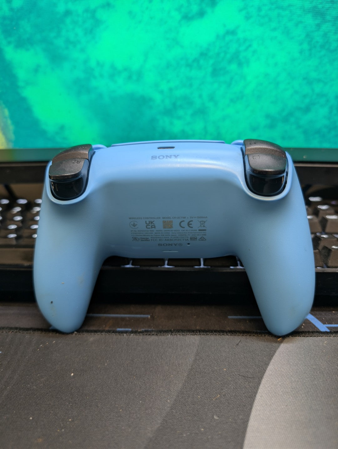 Custom Pre-Built Blue Ps5 Controller with TMR Joysticks and Clicky D-Pad & Bumpers/Trigger buttons