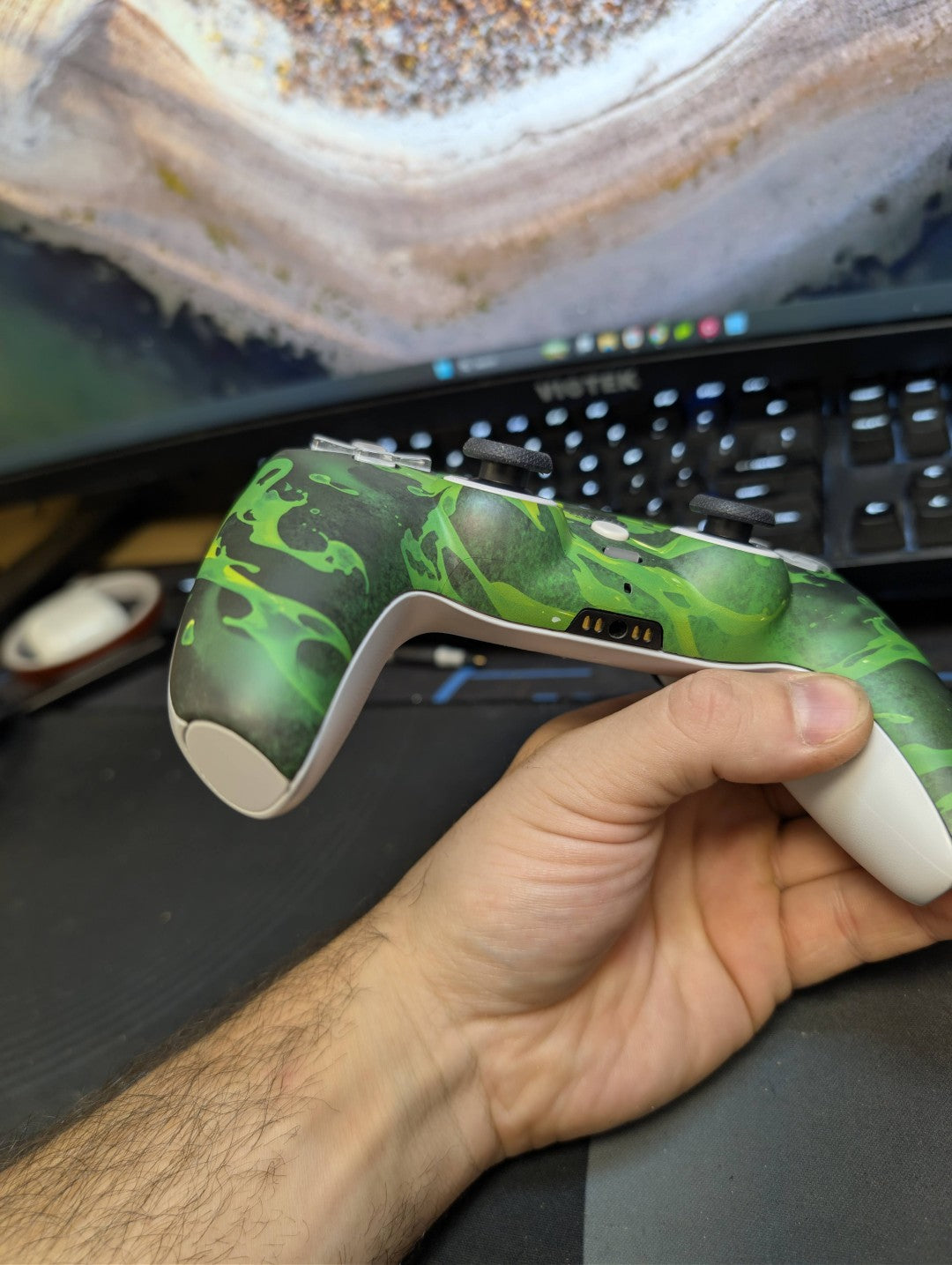 Custom Pre-Built Ps5 Controller with TMR Joysticks - Green (Corrosion Magic)